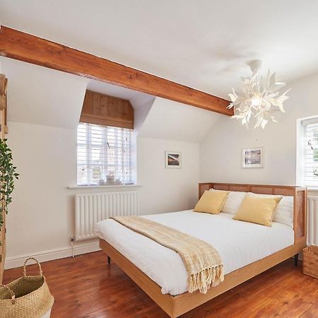 Host & Stay - Abbey View Cottage Уитби Экстерьер фото