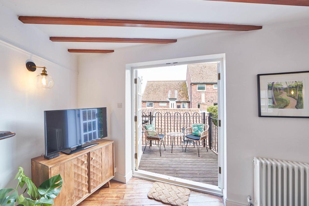 Host & Stay - Abbey View Cottage Уитби Экстерьер фото