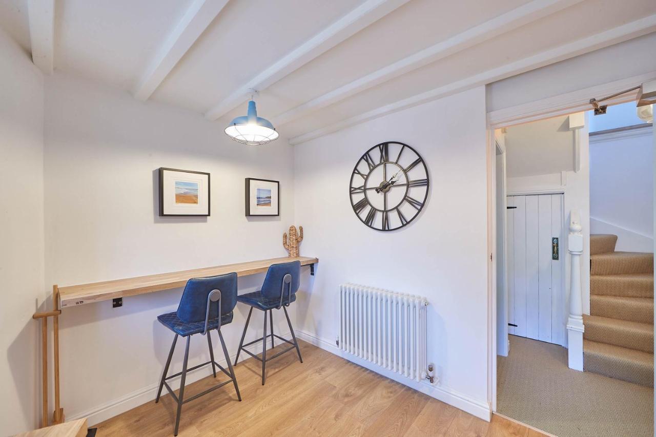 Host & Stay - Abbey View Cottage Уитби Экстерьер фото