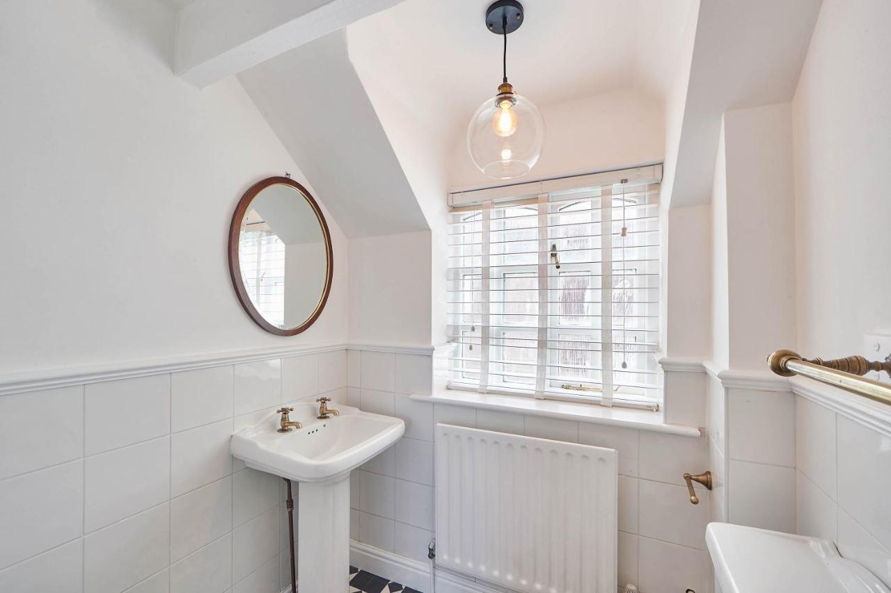 Host & Stay - Abbey View Cottage Уитби Экстерьер фото